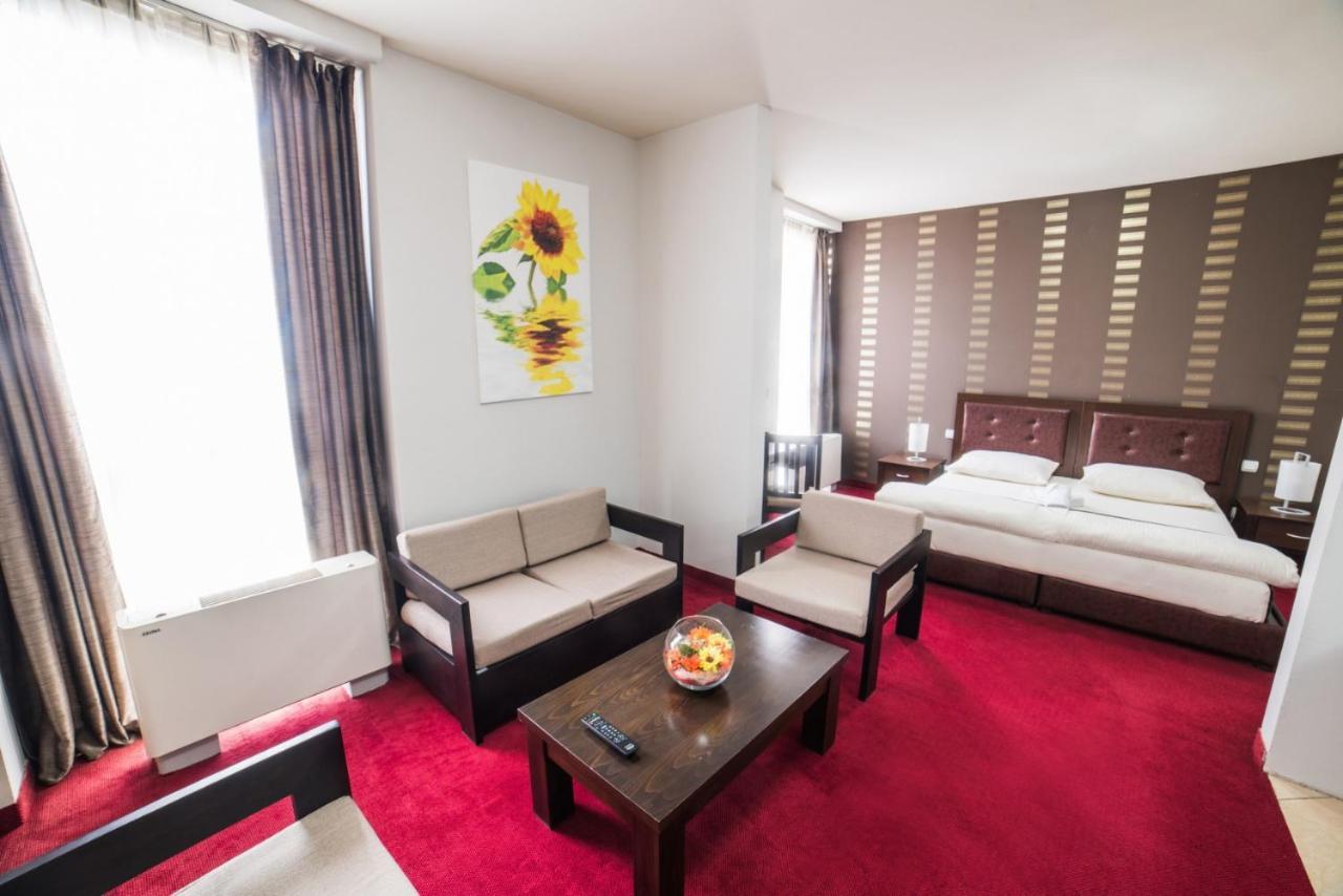Hotel Atlas Ugljevik Luaran gambar