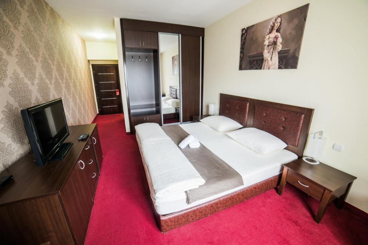Hotel Atlas Ugljevik Luaran gambar