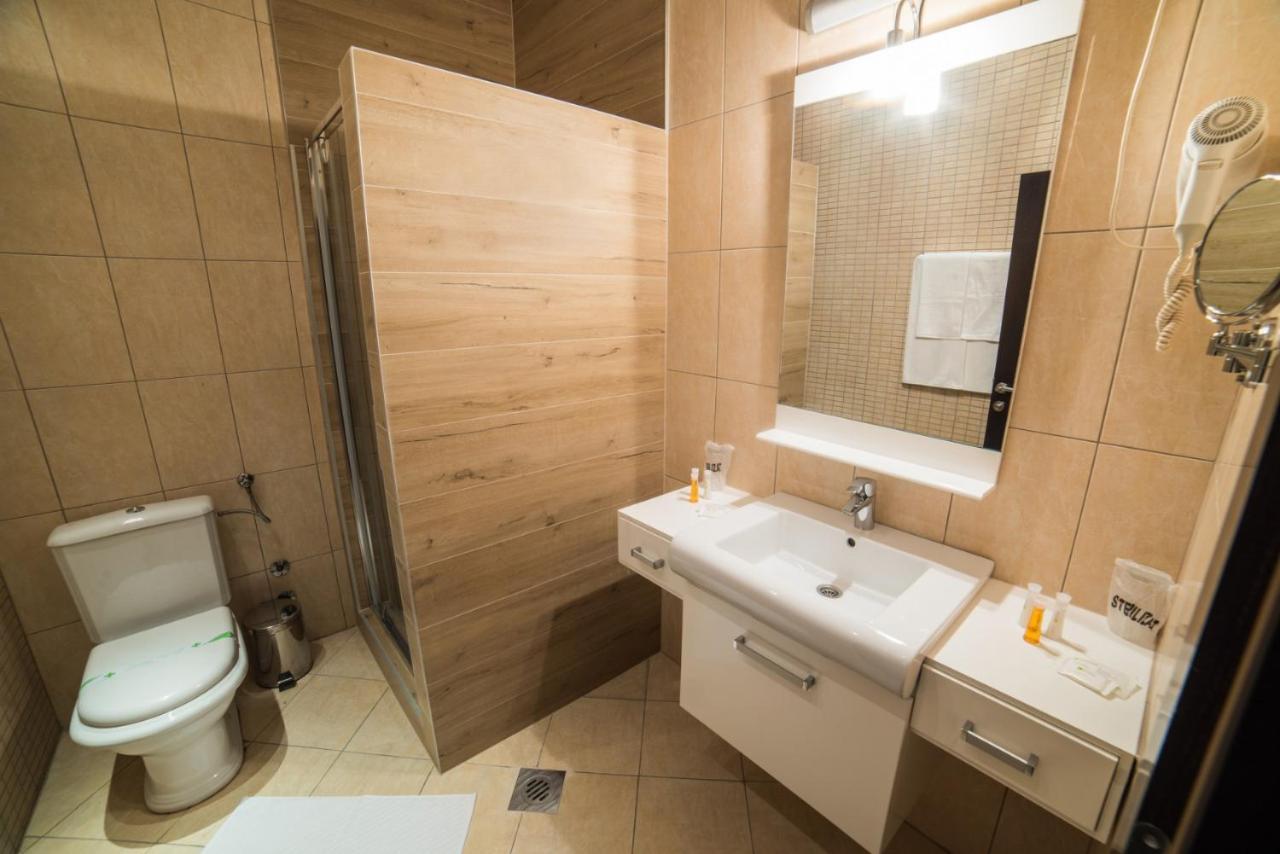 Hotel Atlas Ugljevik Luaran gambar